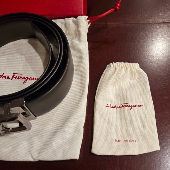Salvatore Ferragamo Reversible Logo Buckle Belt - Picture 6 of 7